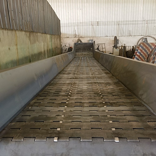 鏈(lian)闆輸送機